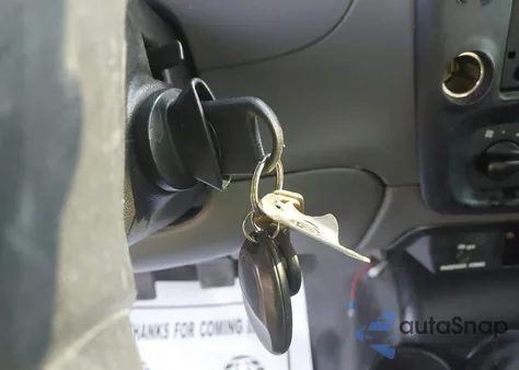 2004 Ford Ranger Xl/Xlt from USA, damaged, VIN 1FTYR10DX4PA19444